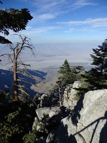 Ausblick vom Gipfel in die Wüste