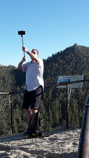 Sieht manchmal witzig aus, aber die Fotos sind inzwischen richtig klasse