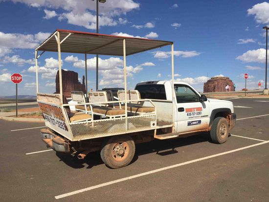 In diesem Fahrzeug sollte die Fahrt 75 $ für 90 Minuten kosten - wir haben dankend verzichtet.