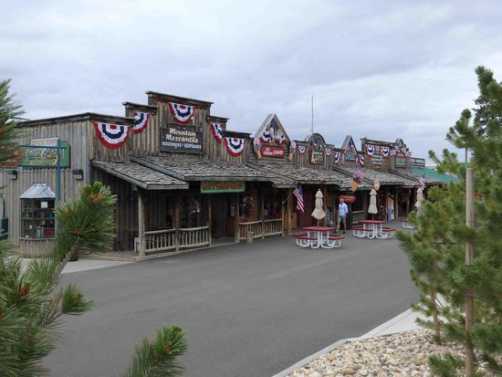 Hier wird noch mit allen Mittel Westernstimmung erzeugt