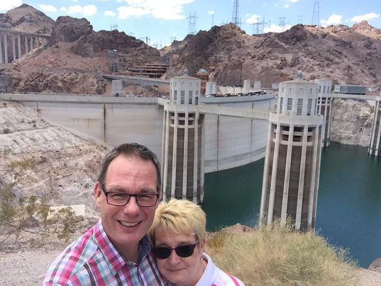 Auch hier musste ein Selfie sein - im Hintergrund kann man den Wasserstand gut erkennen