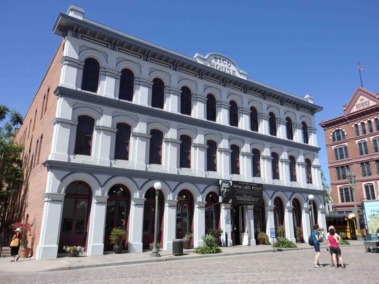 Dies war das erste Hochhaus in LA, zugleich das damalige Rathaus