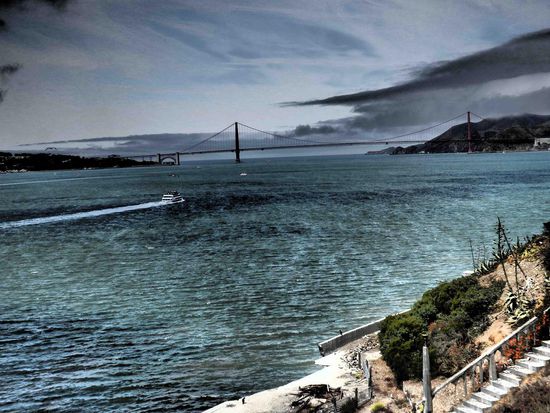 Golden Gate Bridge von Alcatraz aus gesehen.