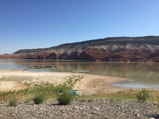 An einem Seitenarm des Bighorn Lake liegt der Horseshoe Bend