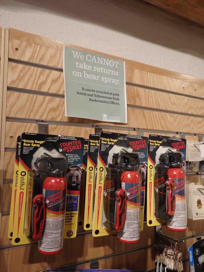 Antibärenspray - das werden wir zum Glück nicht benötigen