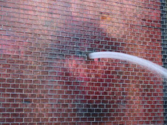 Es wurde mit großem Druck 'gespuckt'  