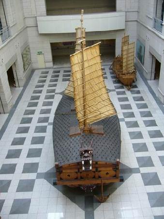 Ein "Panzerboot" zum rammen und zerstören feindlicher Schiffe