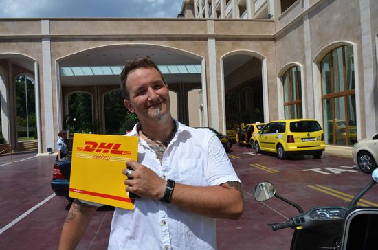 Endlich sind die Papiere für den Roller da!