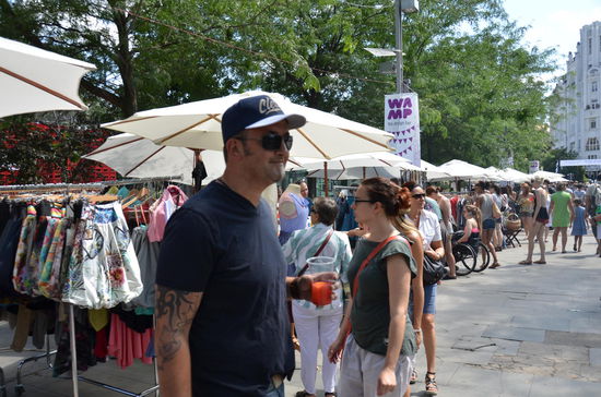 Markt für junge Designer! Coole Sachen, aber nicht billig!