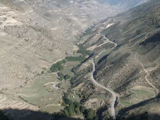 Iran- Zwischen Sari und Alasht - Gebirgstal mit Piste nach Alasht