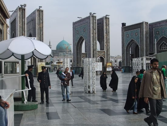 Iran - Mashad - Der Heilige Bezirk Haram - Haupteingang