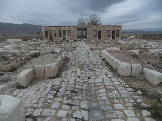 Iran - Pasargadae - Achämenidische Palastanlage - Eingangspalast