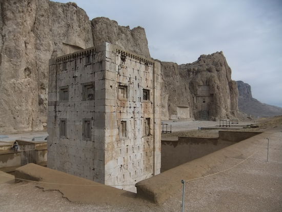 Iran - Naqsh-e Rosam - Kaba Zartosht - Feueranbetertempel