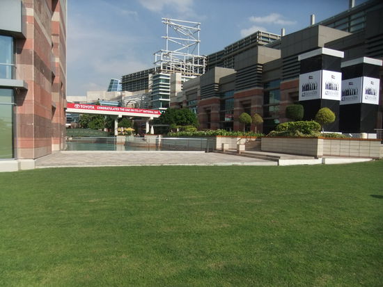 VAE - Dubai - Einkaufszentrum - Festival City