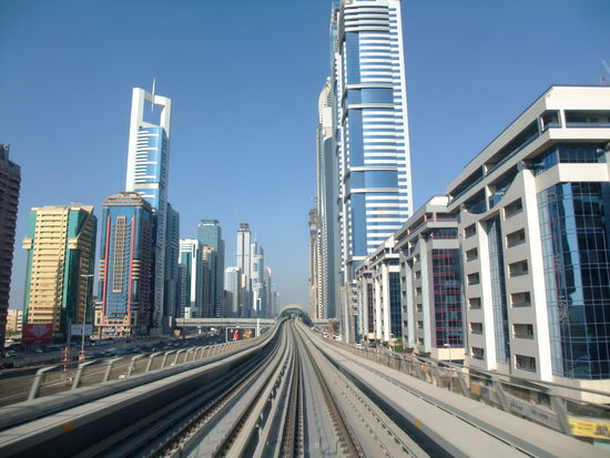 VAE - Dubai - METRO