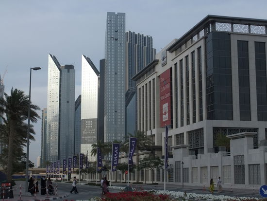 VAE - Dubai - Umgebung von Burj Al Khalifa