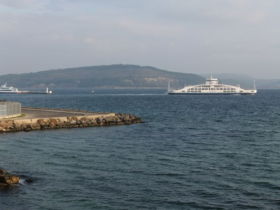 Türkei - Kalidilbahir - Blick aus unserem Hotelfenster auf die Dardanellen