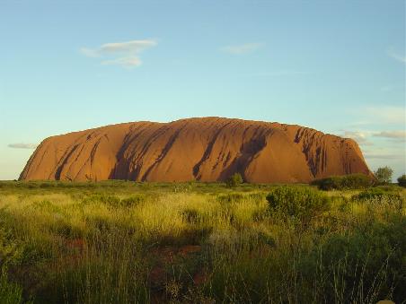 Uluru (Ayers Rock)
Leider war beim Sonnenauf- und untergang meistens bewölkt. Aber eindrücklich war es so oder so...