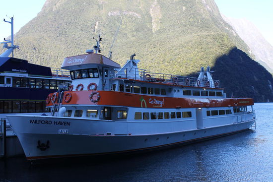 Unser Ausflugsschiff am Milford Sound