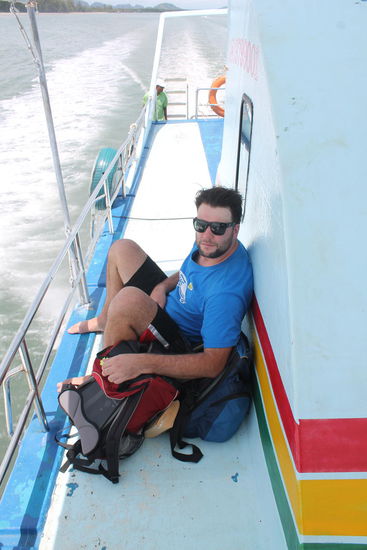 Während der Fährüberfahrt nach Phi Phi