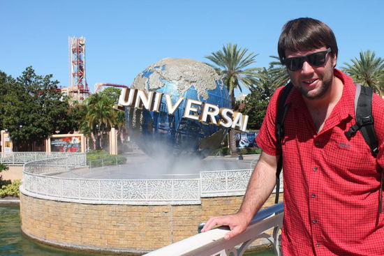Vorm Eingang von den Universal Studios in Orlando