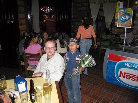 Blumenverkäufer - 9 Jahre