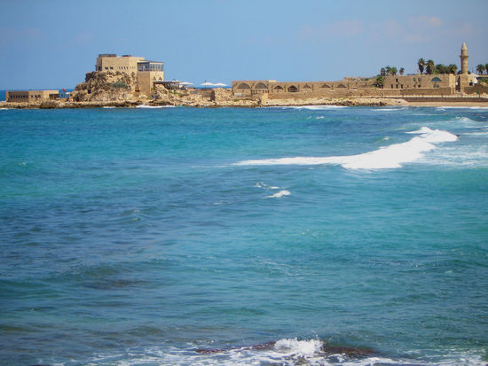 Der Hafen von Cäsarea