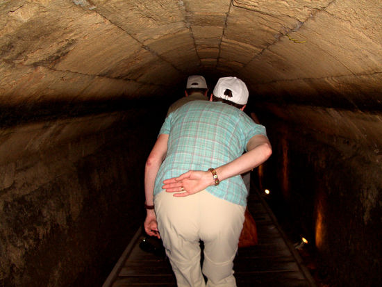 Durch den Templertunnel zum Hafen