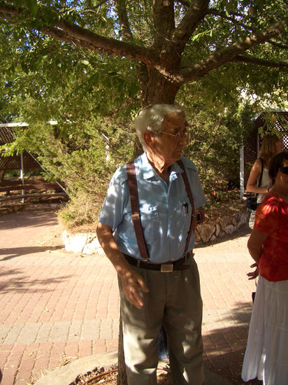 Führer durch den Kibbuz