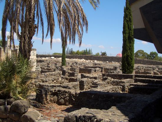 Ausgrabungsgelände neben Petrus-Oktagon