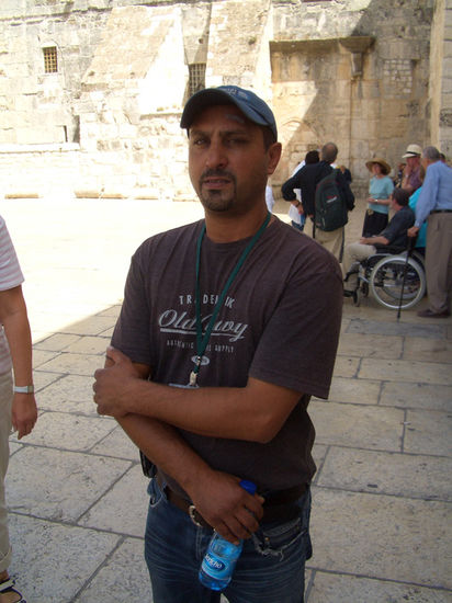 unser palästinensische Führer
(hat in München Architektur studiert)