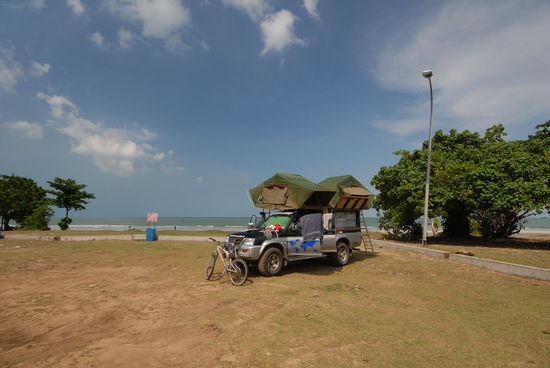 die letzte Nacht im Dachzelt im 2013, Süden von Malaysia