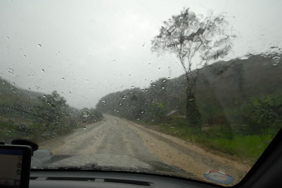 Laos: erster Regen nach drei Monaten