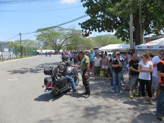 Geduld ist wieder mal angesagt