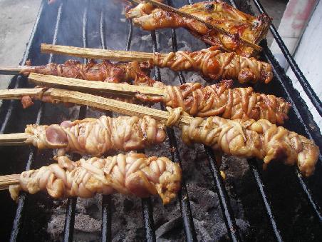 Verpflegung fuer zwischendurch:
Gegrillte Gedaerme