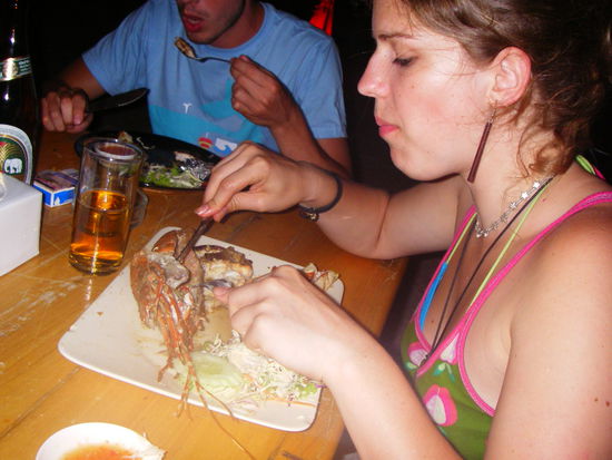 lobster: 50g fleisch, 650 baht (21.-) 
