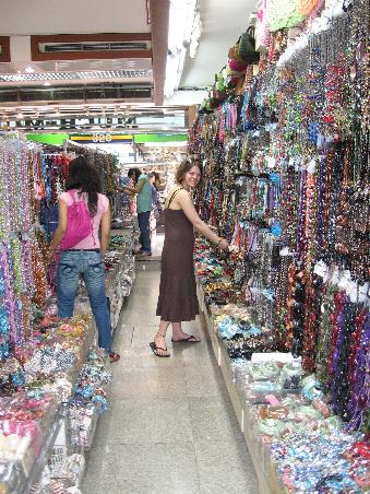Kitsch im Ueberfluss (china town)