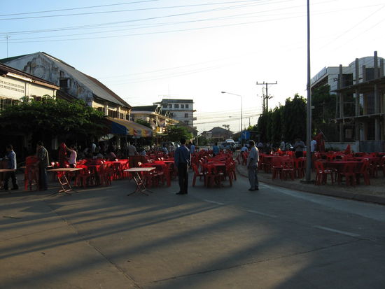 laotische Hochzeit auf der Straße