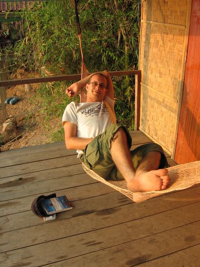 Hauptbeschäftigung auf Don Det - Extremhängemattenliegen mit Blick auf den Sonnenuntergang