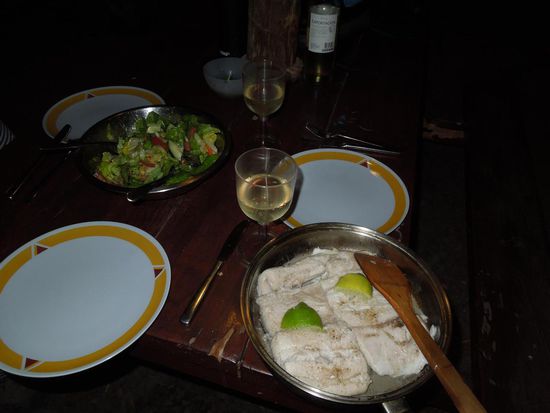 Salat und Fisch mit frischer Limone ... ein Genuss!