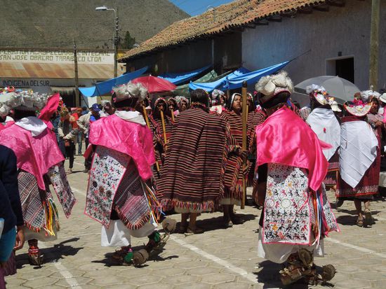 Musikalische Unterhaltung rund um die Plaza