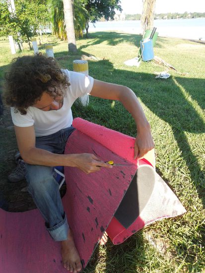 Der Bastelkönig kreiert einen Regenschutz für unser Hubdach 