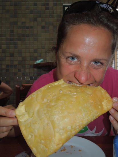 Brasilianischer Mittagssnack: PASTEIS, lecker!!!!!!!!!!!!!