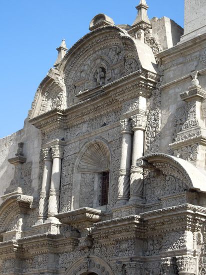Portal der Kirche Compania de Jesus