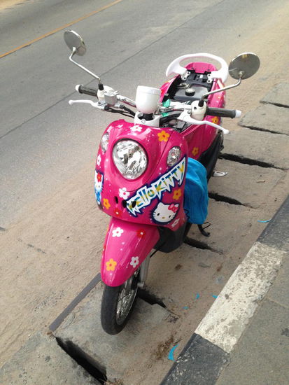 Kitty muß in die Werkstatt.