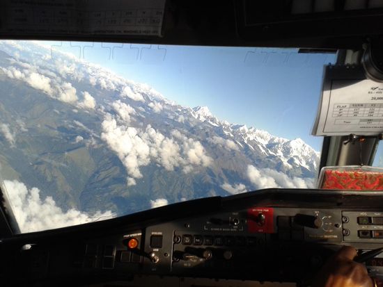 Blick auf den Mt. Everest und seine Kumpanen...