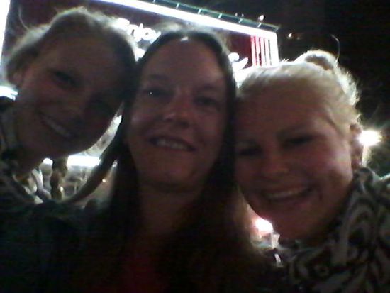 Ich habe viele nette Menschen kennengelernt und viel Spaß gehabt. Hier mit Miriam und Jana...