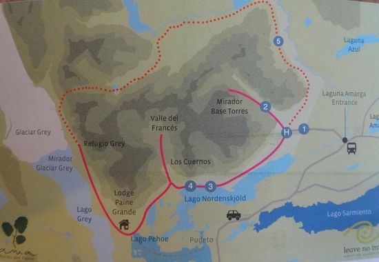 Woher der "W-Trek" seinen Namen hat, ist unschwer zu erkennen...