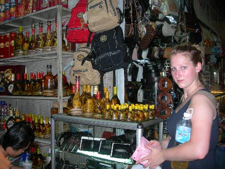 catha verhandelt auf vietnams maerkten