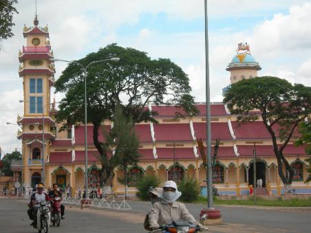 der tempel cao dai